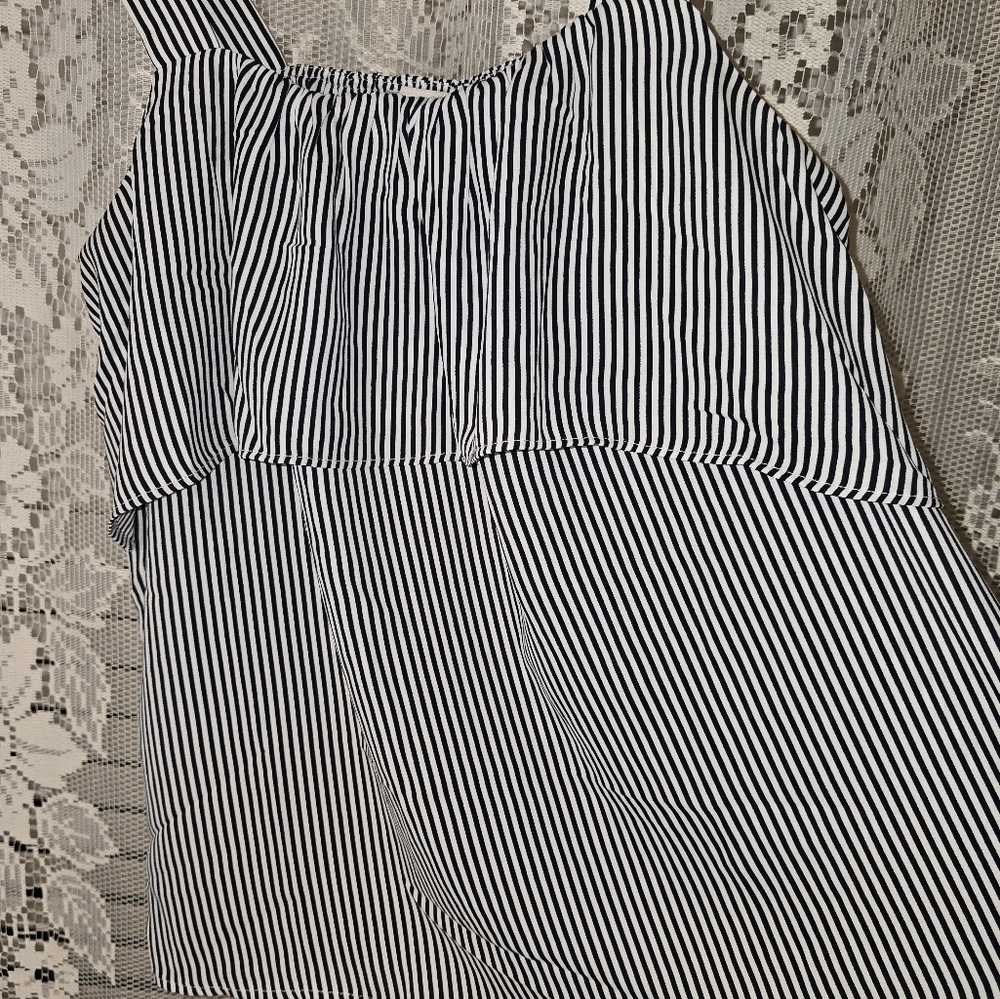 Loft Outlet Black And White Striped Women's Top XS, Tank Top, Blouse - Picture 3 of 7